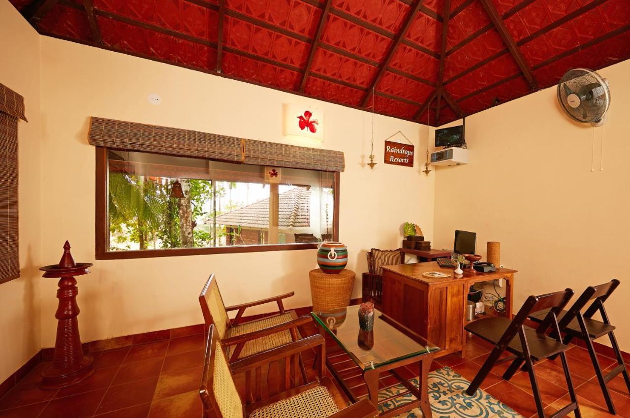 Raindrops Resorts Wayanad Sultan Bathery Exterior photo